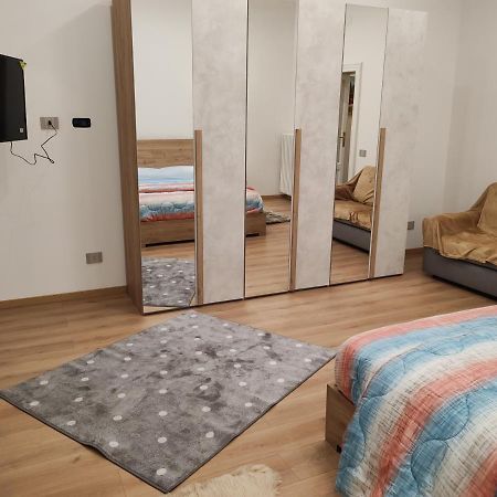 ססטו קלנדה Appartamenti Lungo Fiume 506 מראה חיצוני תמונה
