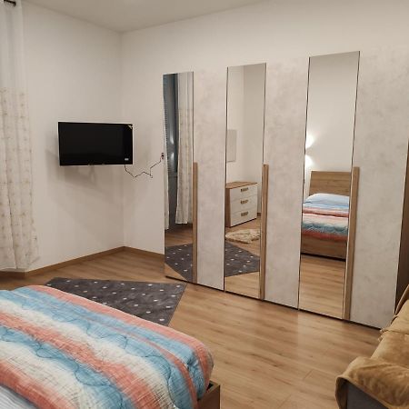 ססטו קלנדה Appartamenti Lungo Fiume 506 מראה חיצוני תמונה